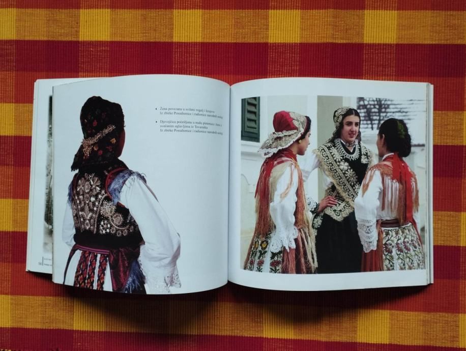 kod bećarskog križa; narodne nošnje okolice vukovara i iloka - slika 3