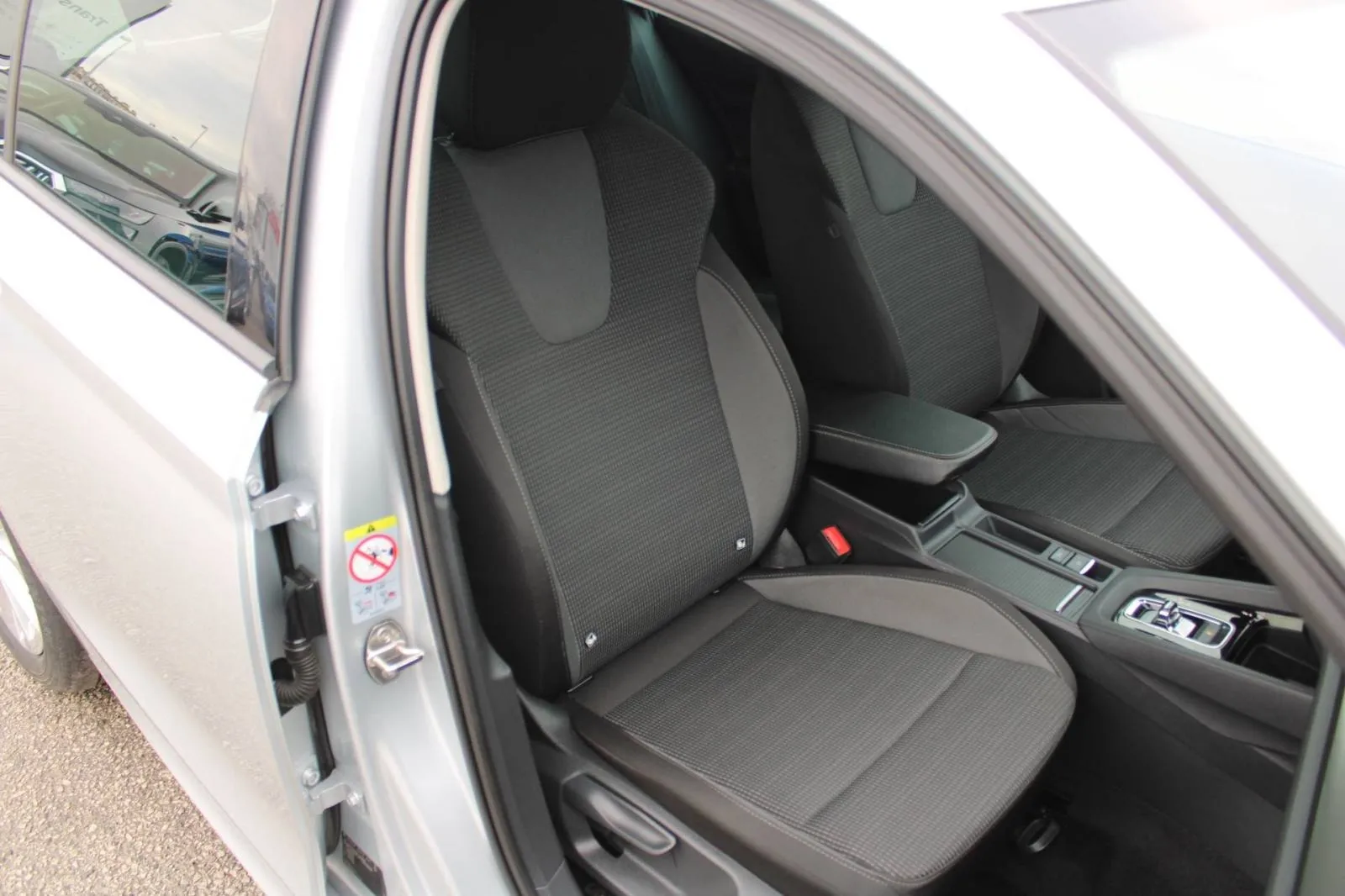 škoda octavia combi 2.0 tdi dsg 150ks *led, navigacija* - slika 11