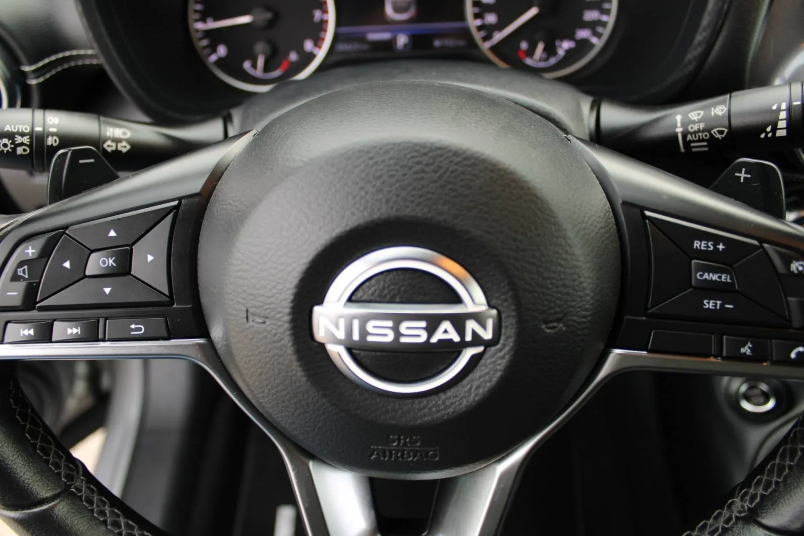 nissan juke 1.0 dig-t automatik n-connecta - slika 11
