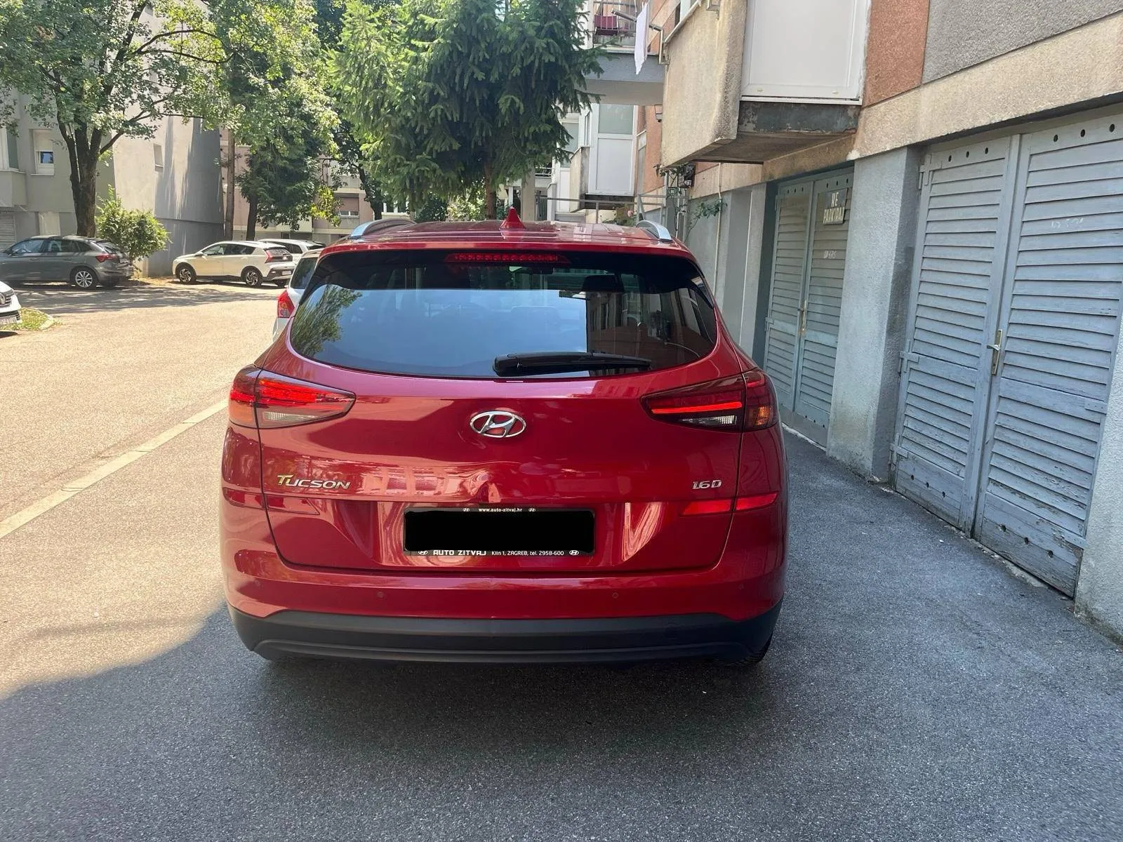 hyundai tucson 1,6 crdi, automatic, style go navi plus - prvi vlasnik - slika 4