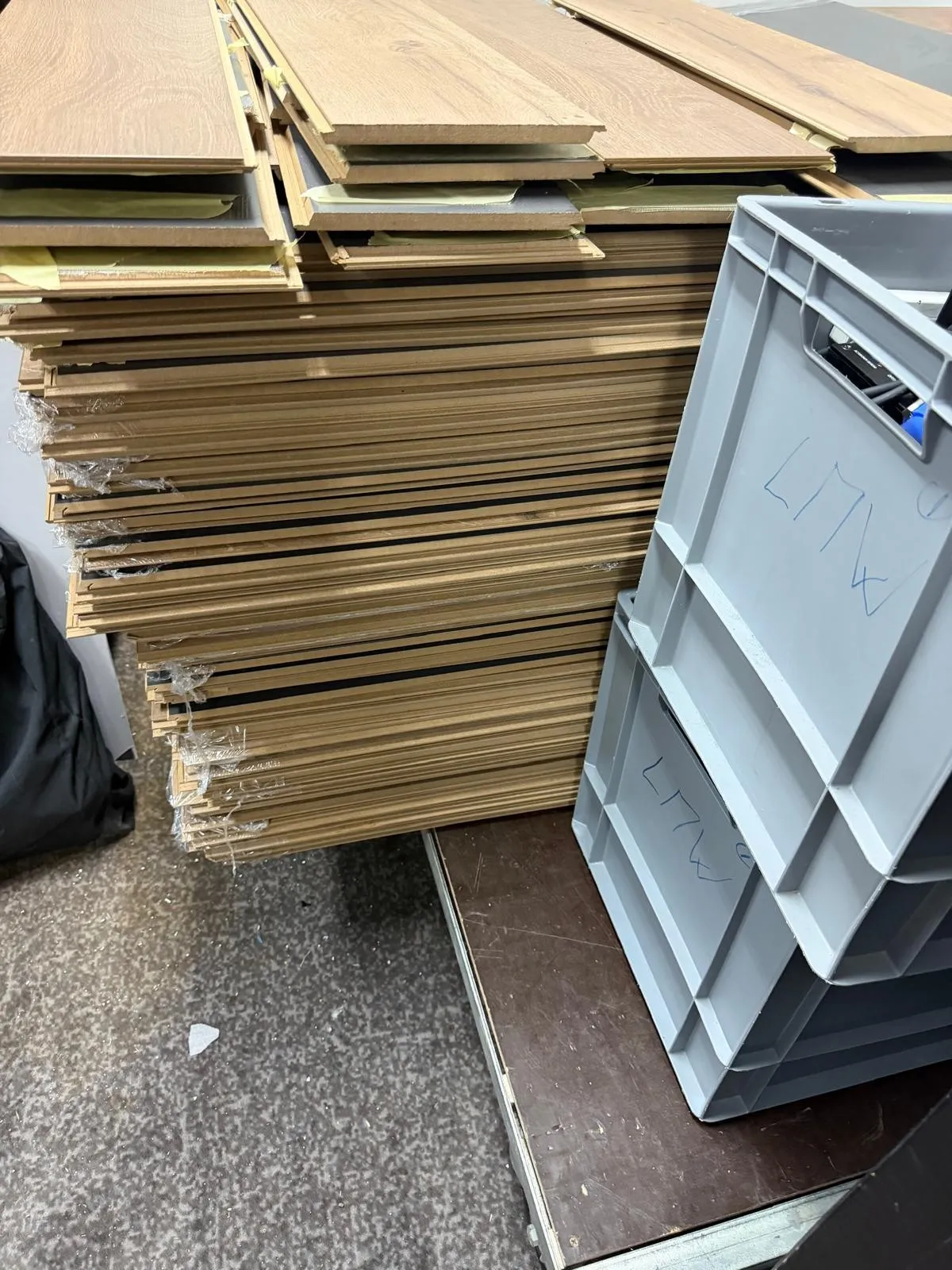 laminat 12mm - vrhunske kvalitete - 50m kvadratnih - slika 5