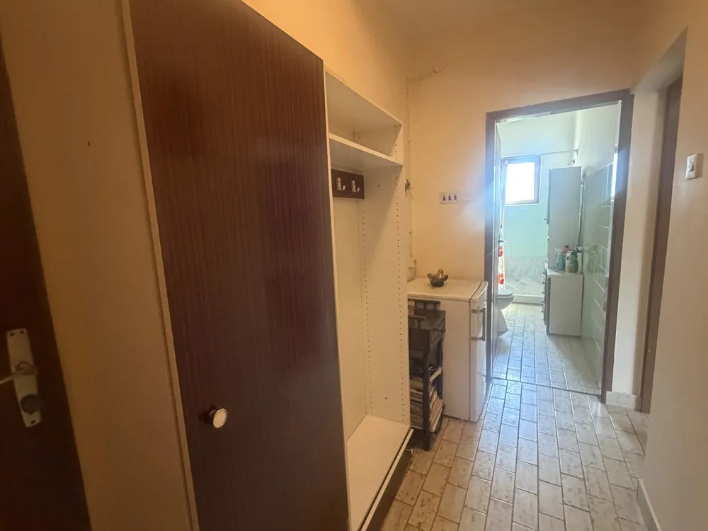 stan u stambenoj zgradi na 2.katu, 55 m2 u livadama ( sl-001) - slika 4