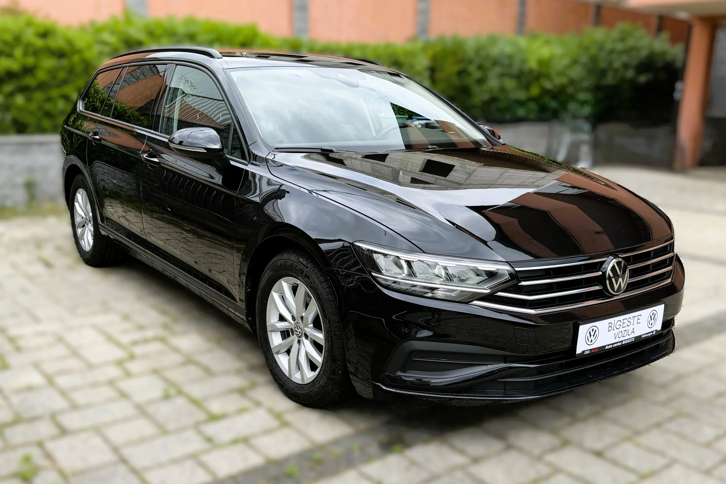 vw passat variant 2,0 tdi,dsg7,u pdv-u. - slika 4