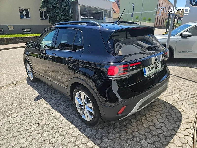 volkswagen t-cross 1.0 tsi 4all - slika 4
