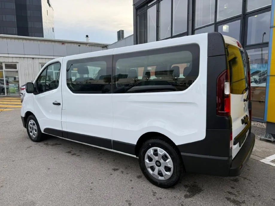 renault trafic passenger (8+1) grand zen 2.0 dci 110kw - slika 13