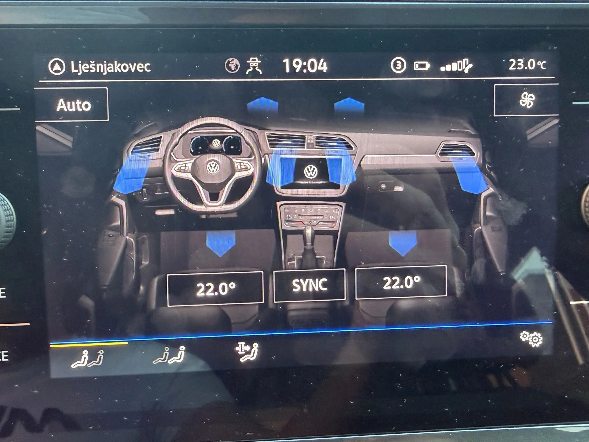 vw tiguan 2,0 tdi dsg "life",u pdv-u. - slika 23