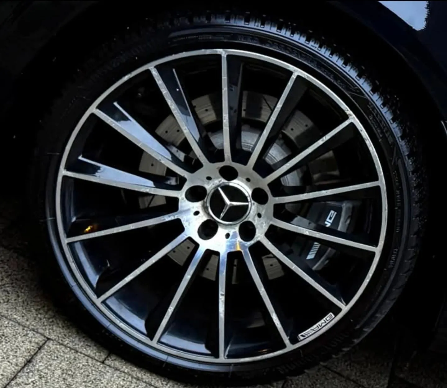 mercedes-benz s klasa 63 amg 4matic - slika 4