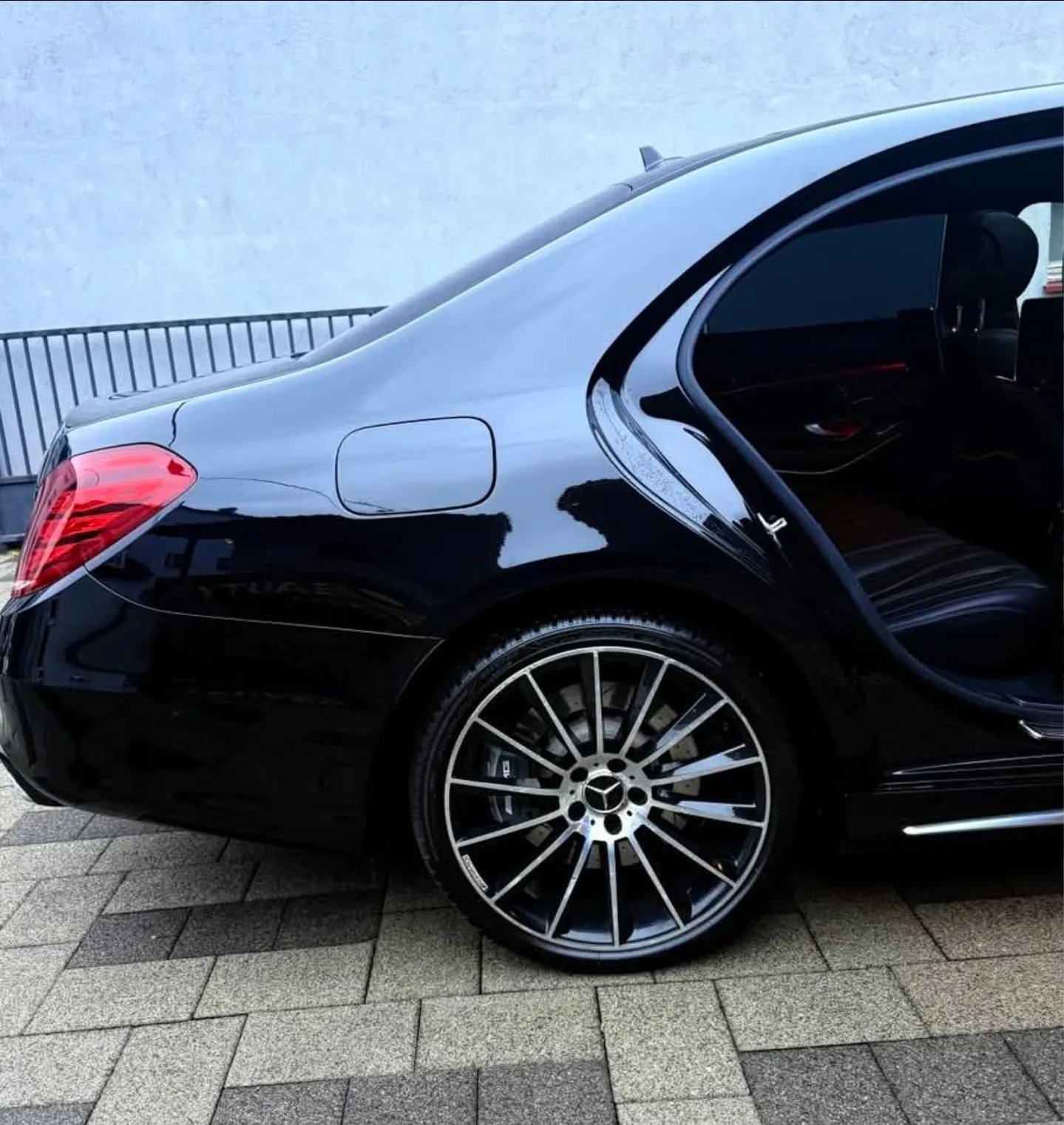 mercedes-benz s klasa 63 amg 4matic - slika 5