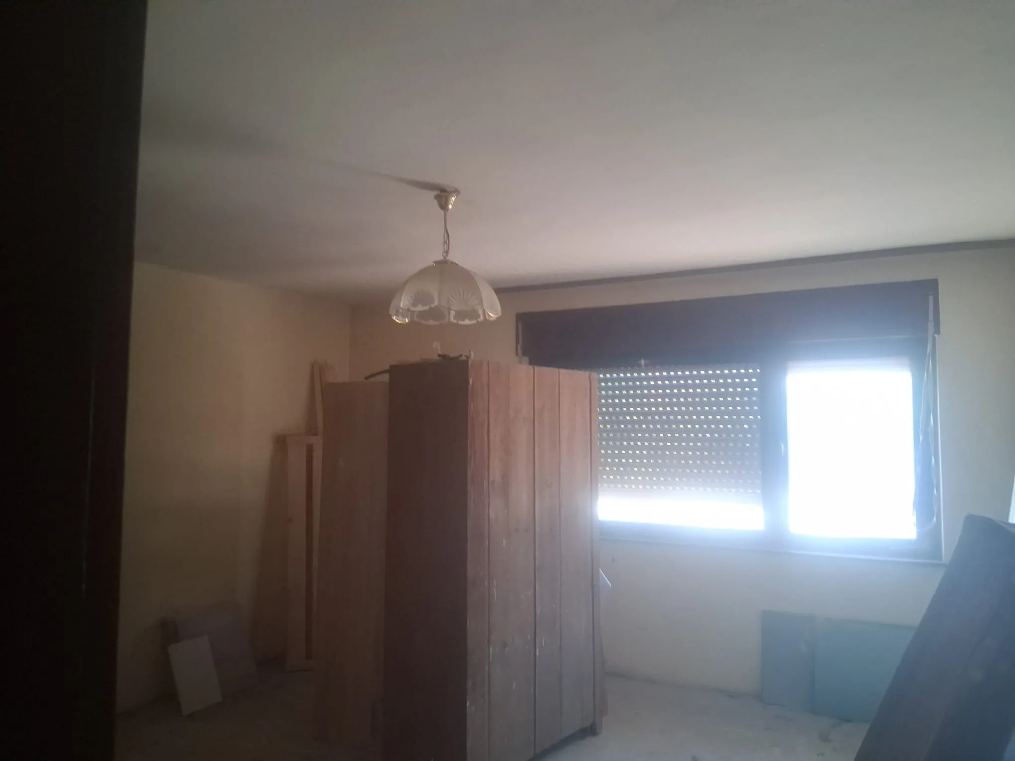prodajem 2 kuće na parceli od 2300m2 - slika 11