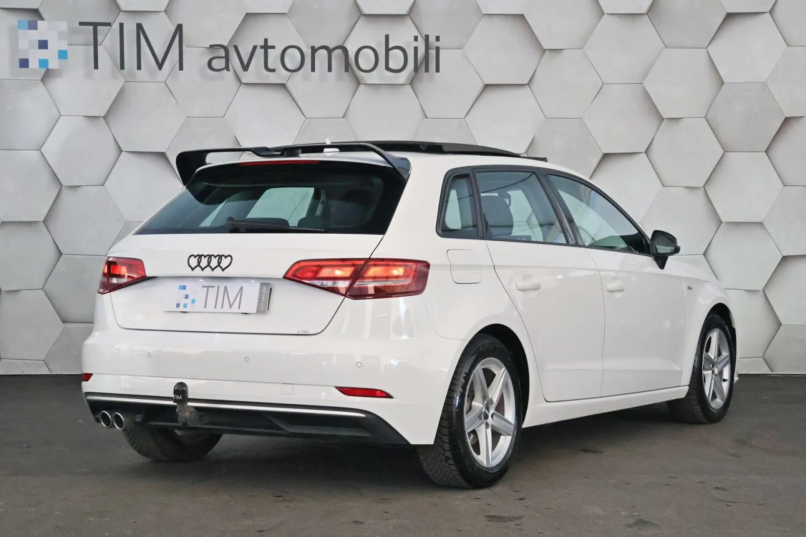audi a3 sportback 2.0tdi s-tronic s-line 150km radar pano - slika 3