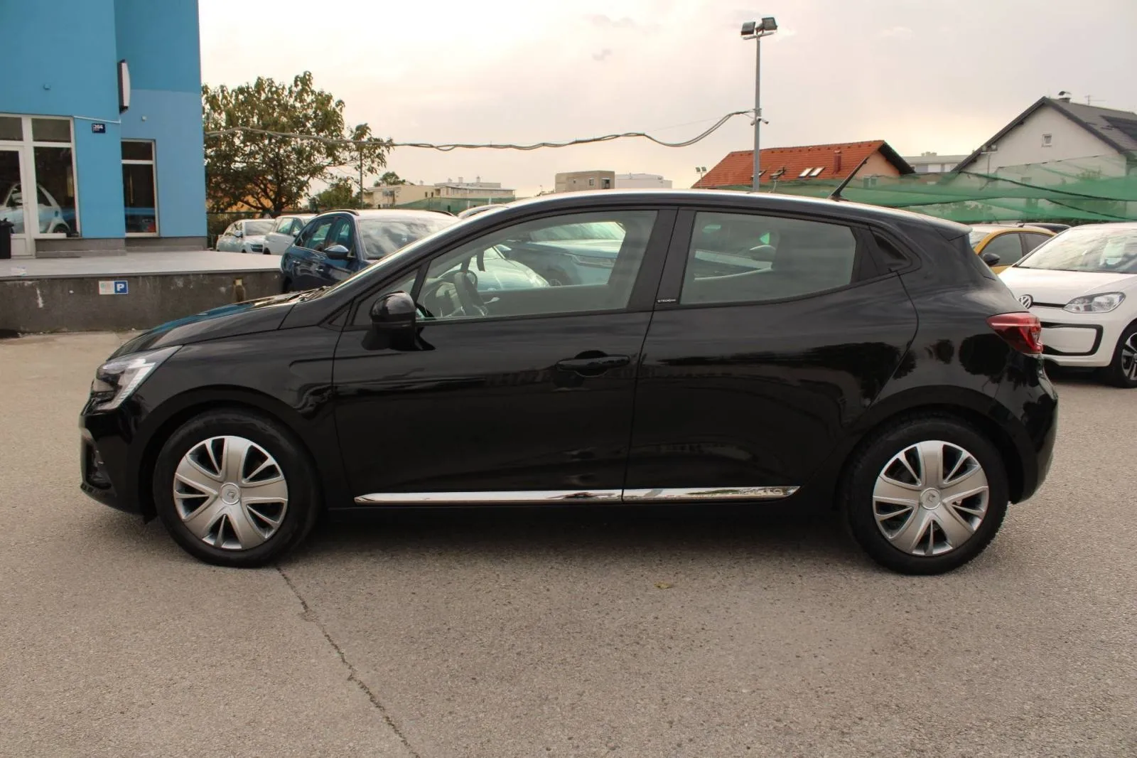 renault clio 1.6 e-tech hybrid automatik - slika 15