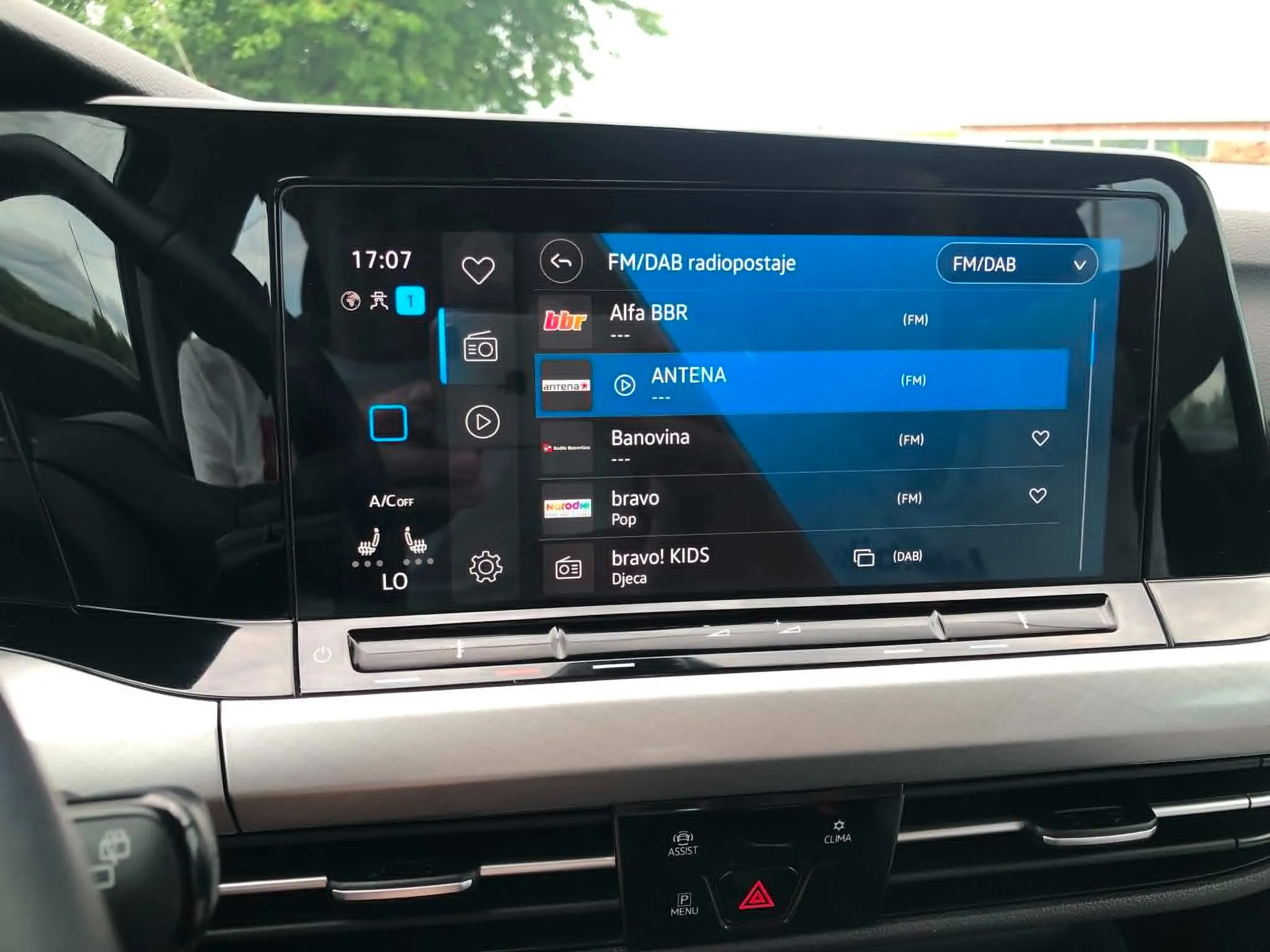vw golf 8 2.0 tdi, 2020 god. - slika 24