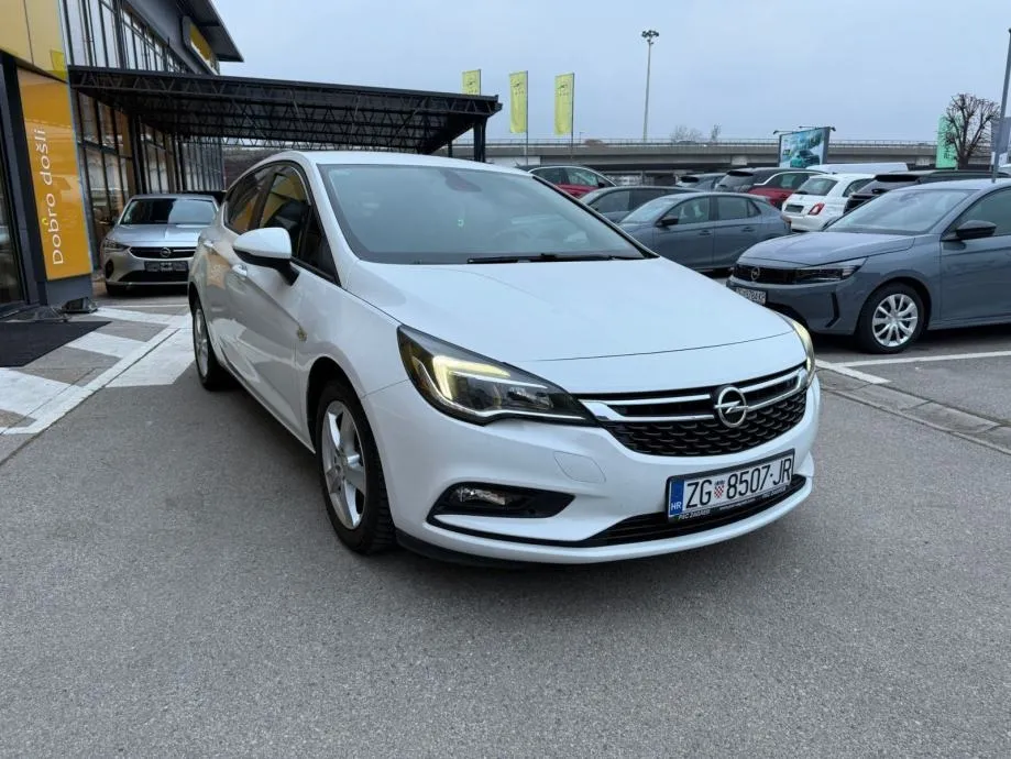 opel astra k enjoy 1.6 cdti 100kw - slika 2