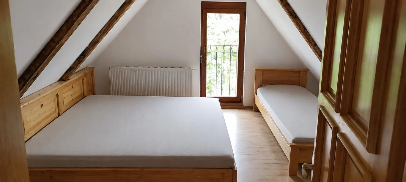 prodaje se atraktivna kuća u mrkoplju/gorski kotar potpuno adaptirana - slika 29