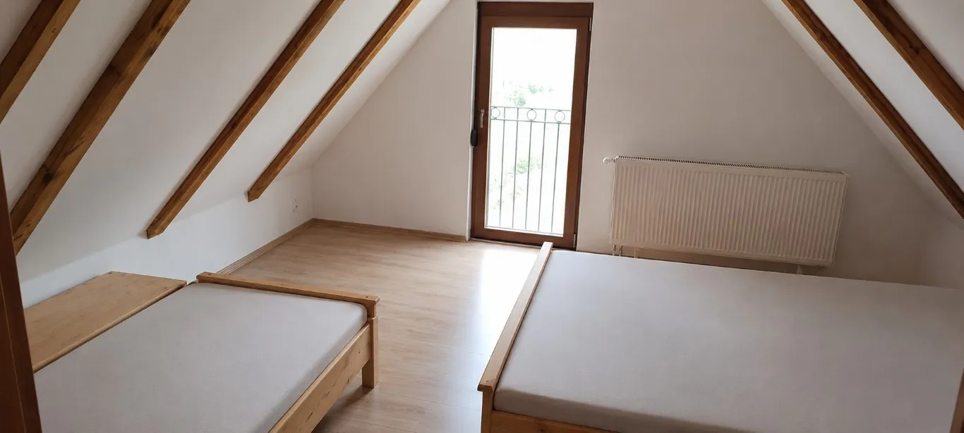 prodaje se atraktivna kuća u mrkoplju/gorski kotar potpuno adaptirana - slika 23