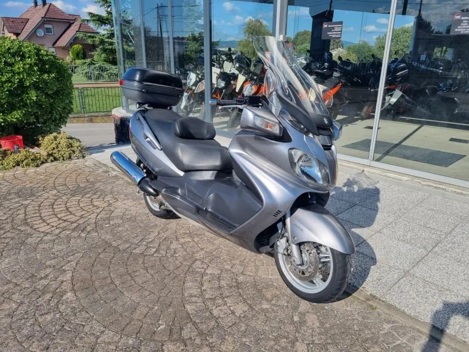 suzuki burgman 650 executive abs, 2009 god. - slika 5