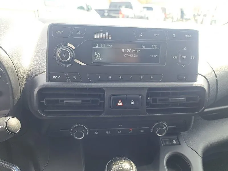 citroen berlingo 1.5 hdi*102ks*klima* - slika 16