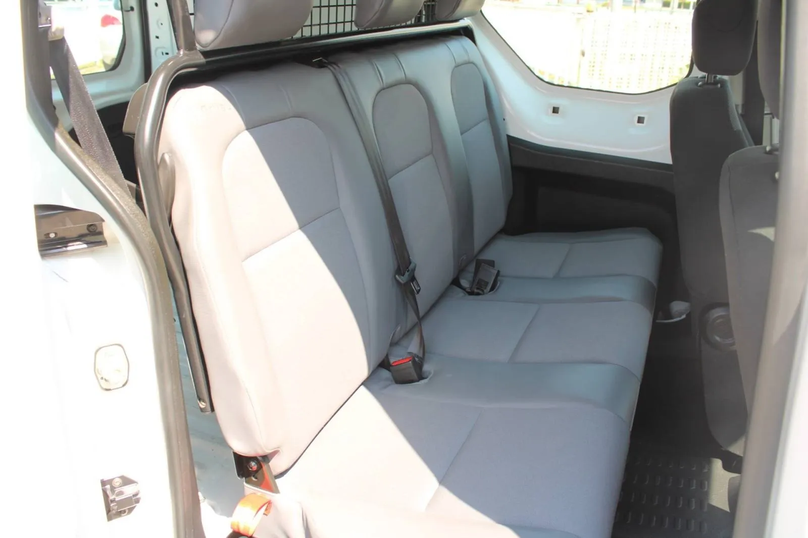 peugeot partner 1.6 hdi 100 produženi *klima* - 5 sjedala, 2017 god. - slika 11