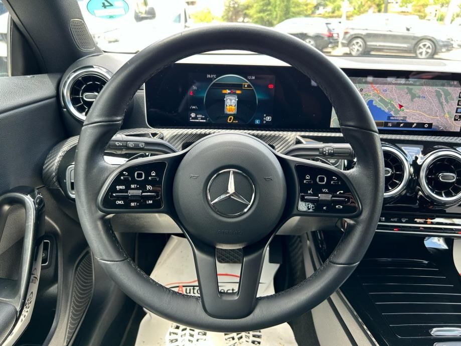 mercedes-benz cla 180d - led - virtual - garancija - servis- reg.1.god - slika 11