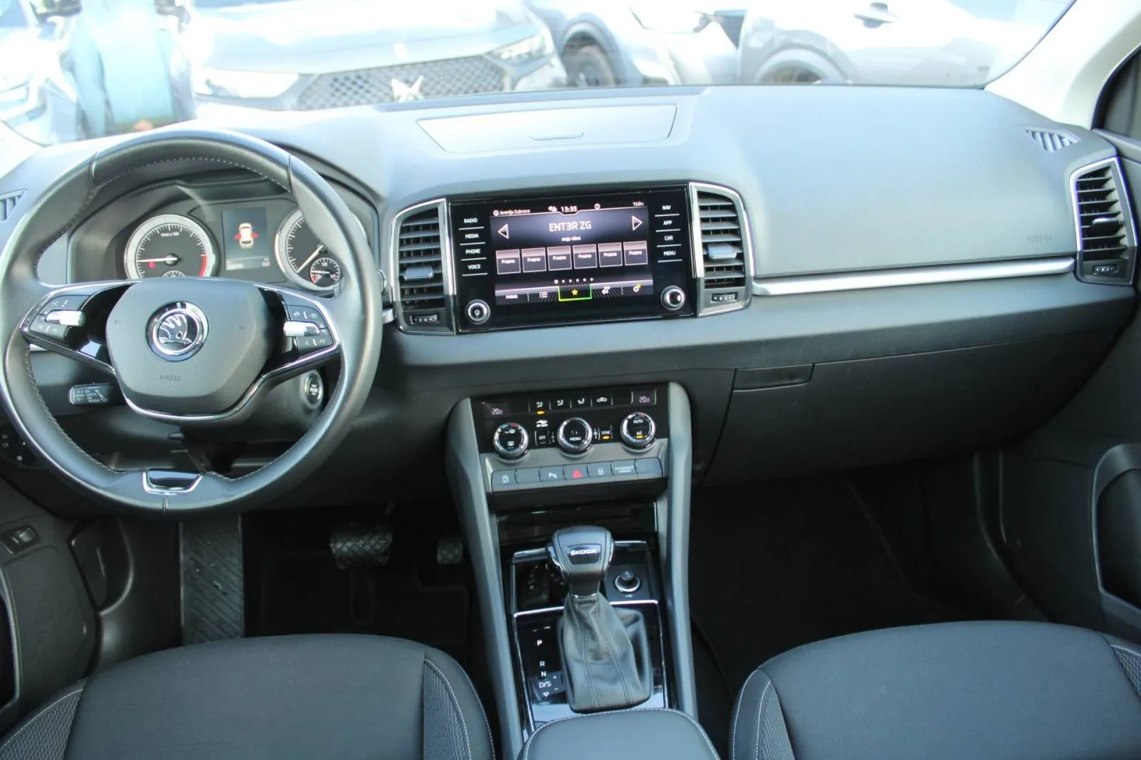 škoda karoq 2.0 tdi dsg *led, navigacija, kamera* - slika 22