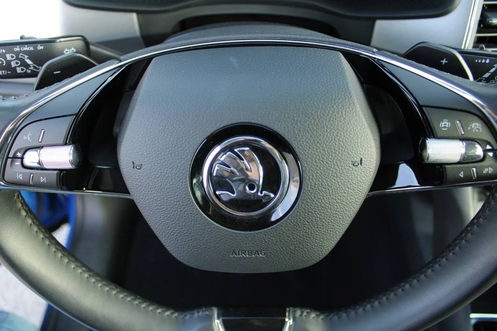 škoda kodiaq 1.5 tsi dsg *led, navigacija* - slika 13