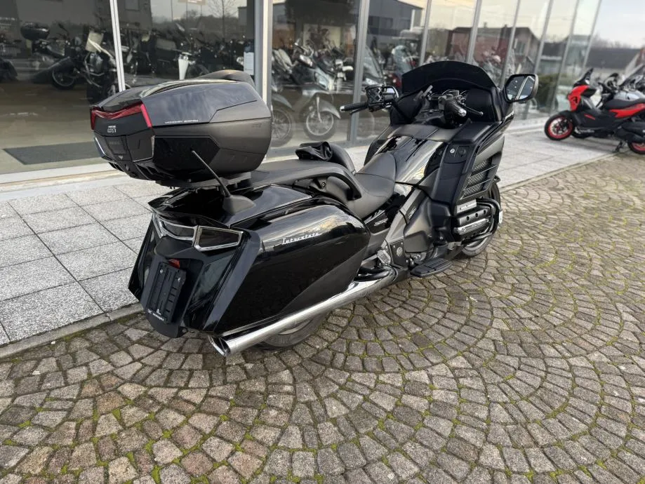 honda gl 1800 gold wing bagger abs tcs, 2013 god. - slika 7