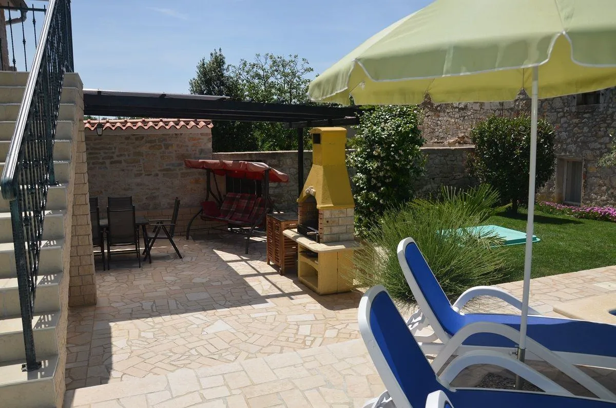 poreč -kamena vila sa bazenom na prodaji (prodaja) - slika 17