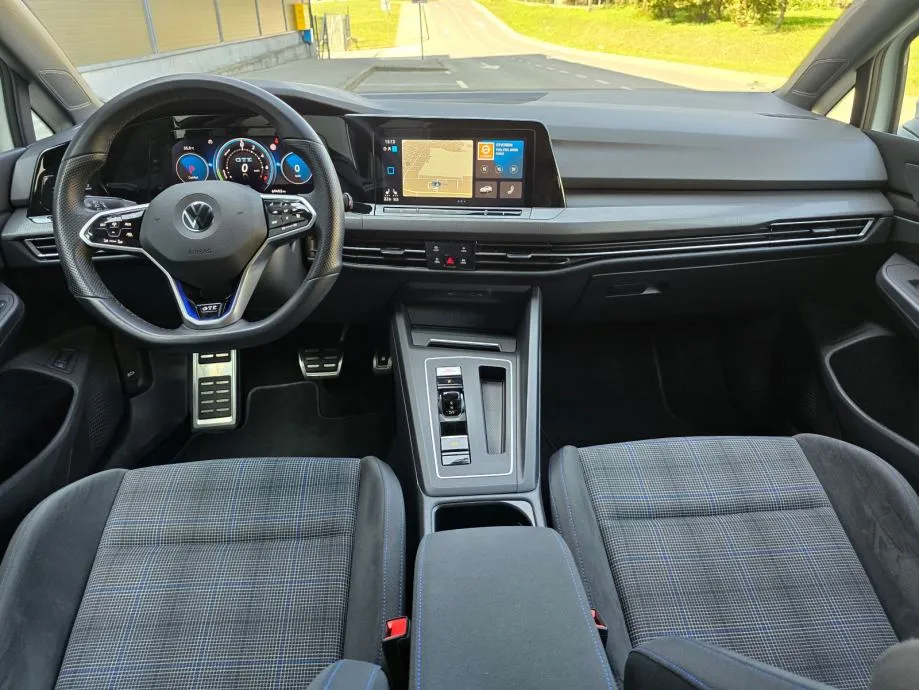 vw golf 8 gte automatik, led, virtual, ambi, acc, alu, reg. 09/26 - slika 12