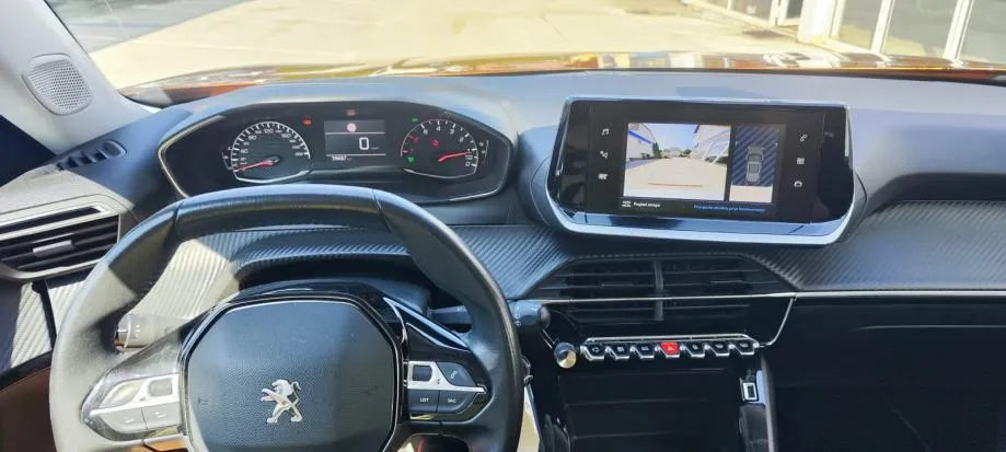 peugeot 2008 1,2 - slika 13