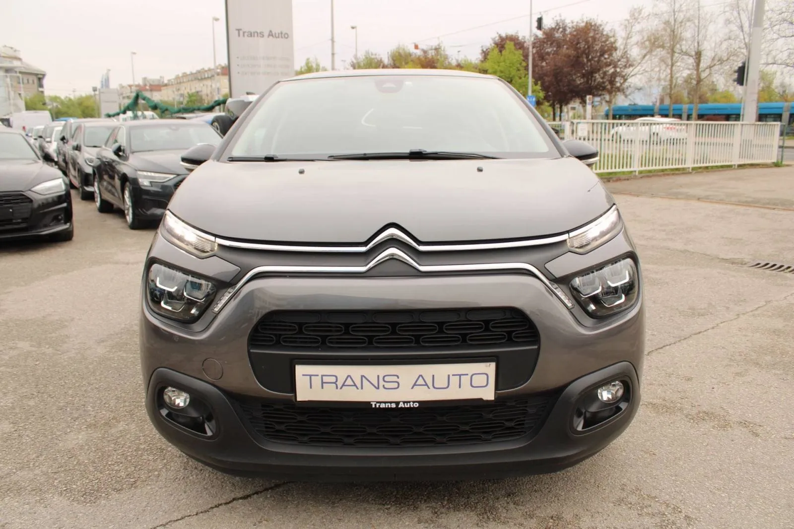 citroen c3 1.2 puretech automatik *navigacija* - slika 2