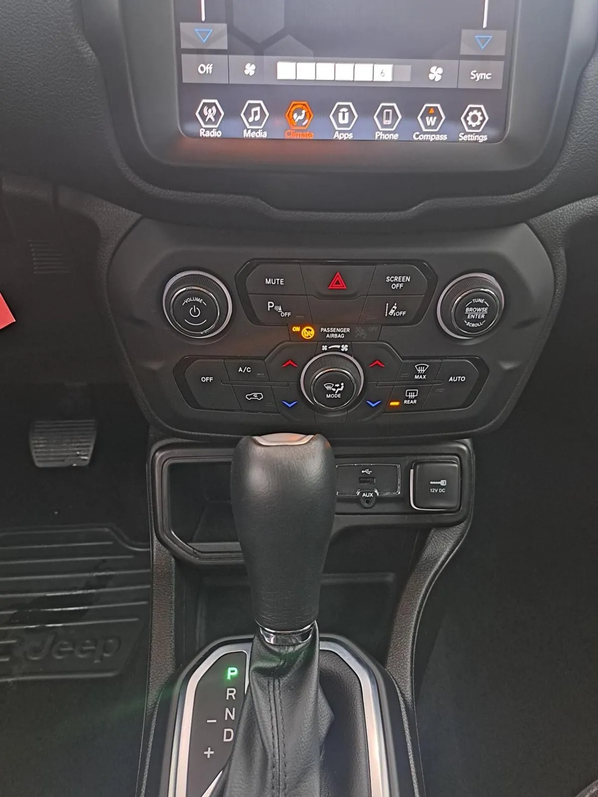 jeep renegade e-hybrid limited 1.5 turbo - slika 15