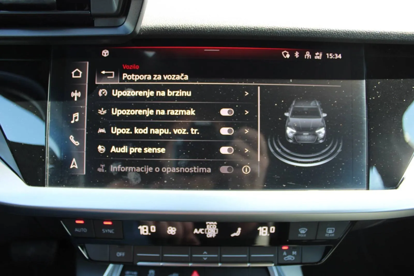 audi a3 40 tfsi e automatik *led, navigacija* - slika 13