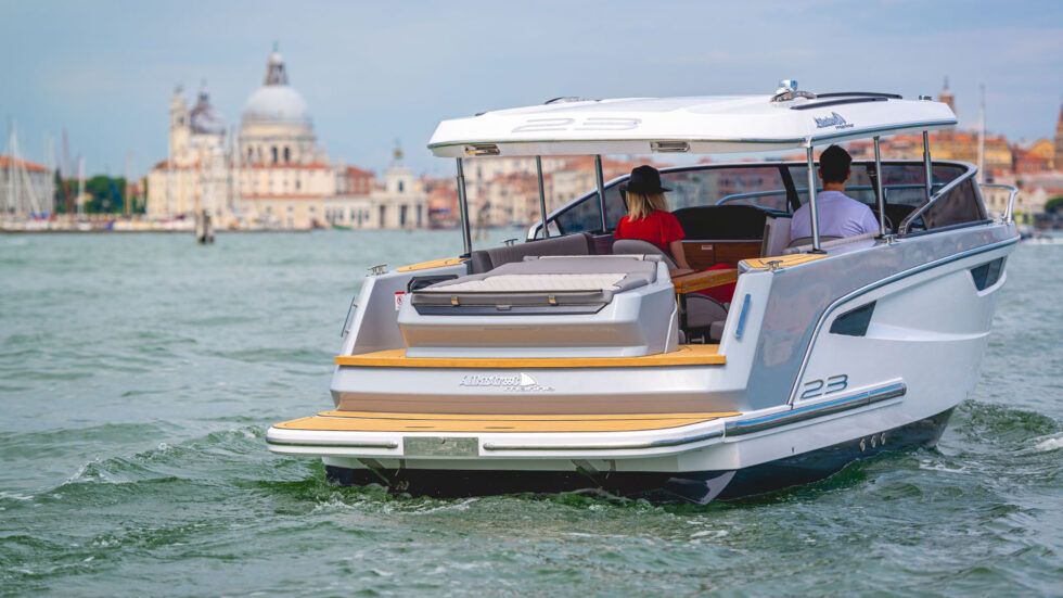 alfastreet 23 cabin evo electric - slika 6
