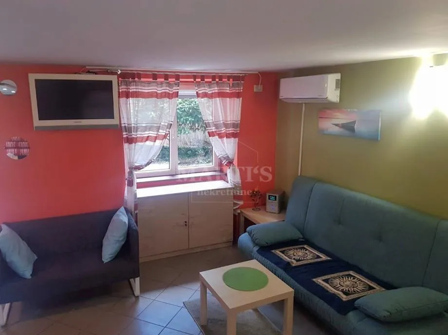 opatija, stan, 47.80m2, 2 sobe, dvorište, vrt (prodaja) - slika 3