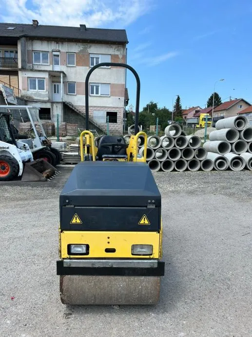 valjak bomag b 80 - slika 5