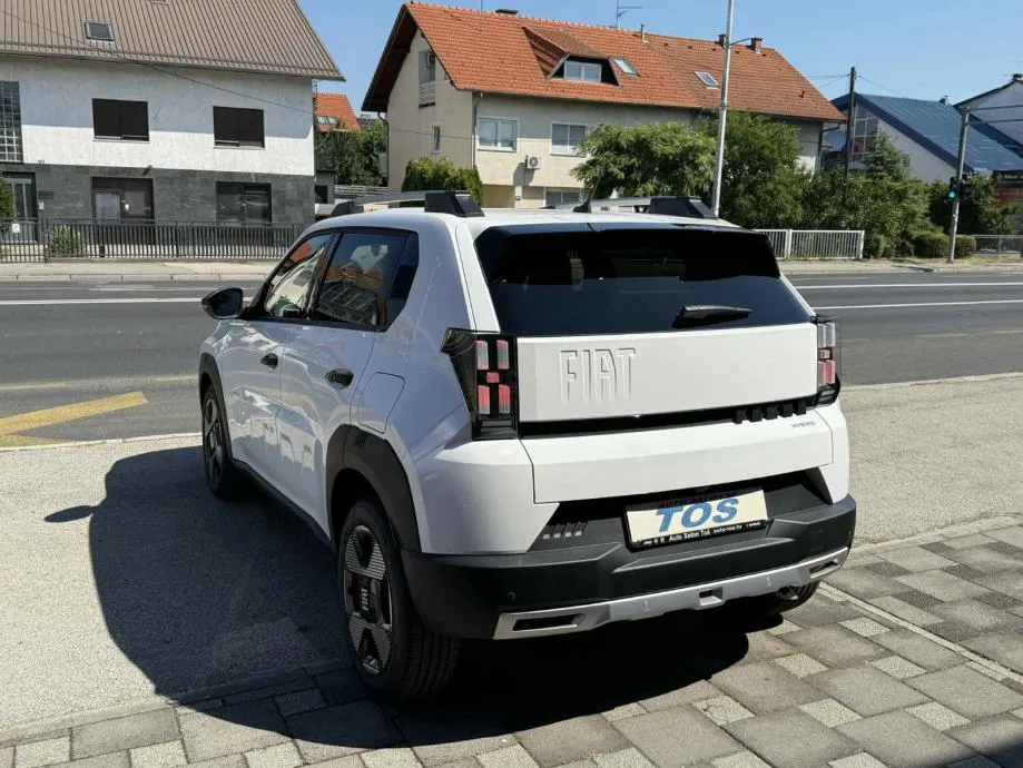 fiat grande panda 1,2 110 e-hybrid at – la prima -dostupno odmah!!! - slika 4