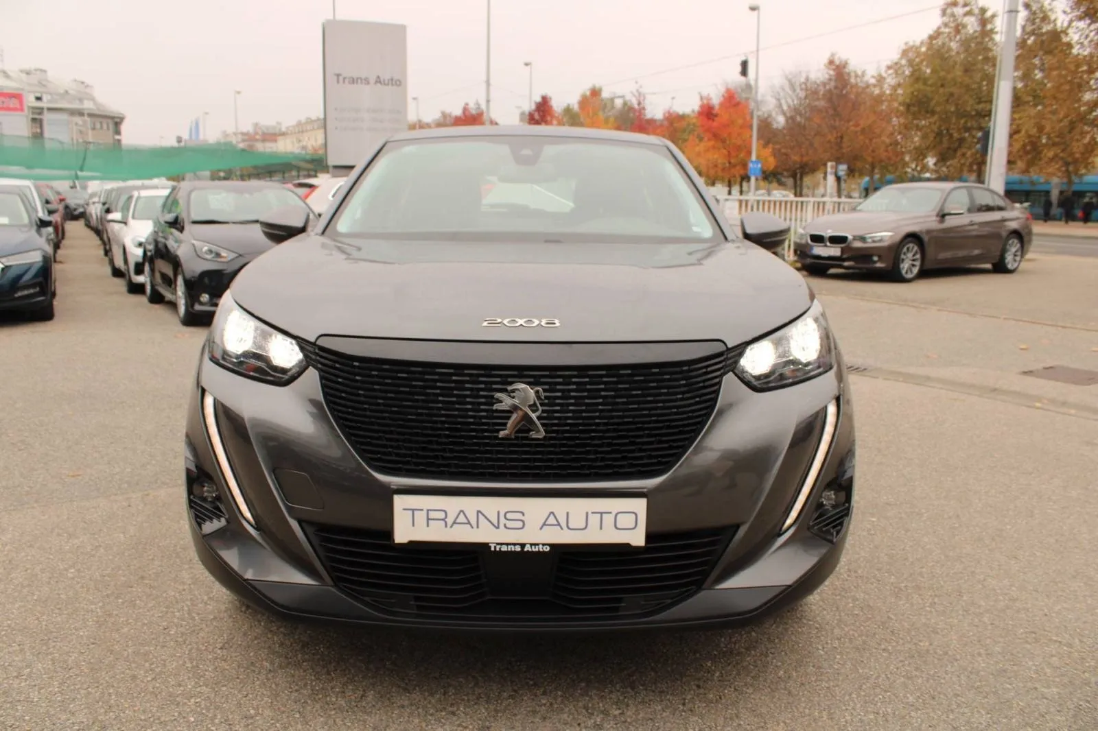 peugeot 2008 1.2 puretech automatik *led, navigacija* - slika 2