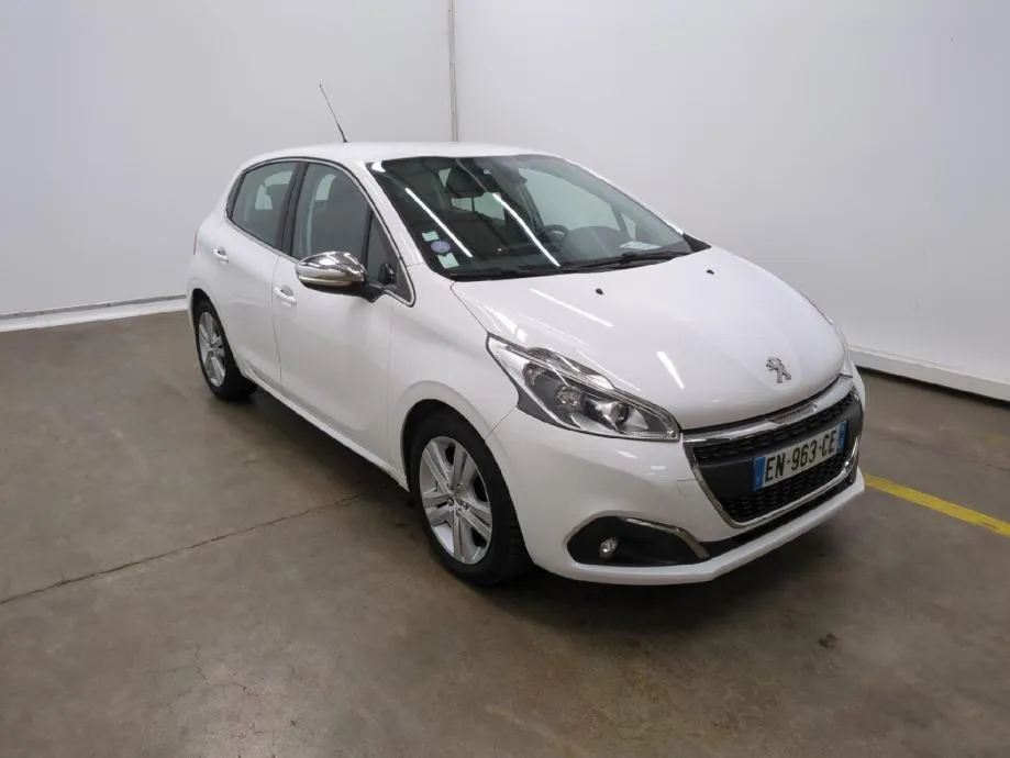 peugeot 208 1,2 puretech allure bussines 4xgarancije - slika 4