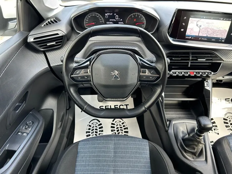 peugeot 208 1,5 bluehdi - 2021 - navi - servisna - reg 1 god !!! - slika 12
