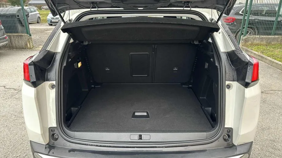 peugeot 3008 1,5 bluehdi 130 ks * automatik * jamstvo 24 mjeseca - slika 11