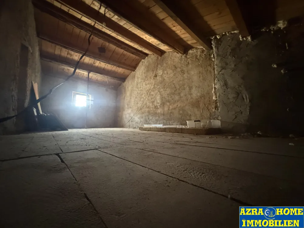 sveti lovreč, dvoetažni stan 105 m2 ( prizemlje i prvi kat ), u centru - slika 17