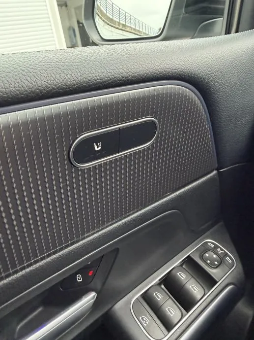 mercedes-benz b-klasa 200d automatik - slika 13