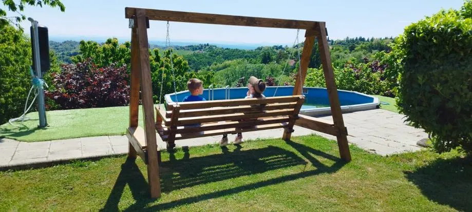 drvena vrtna ljuljačka – masivna izrada, moderan dizajn - slika 11