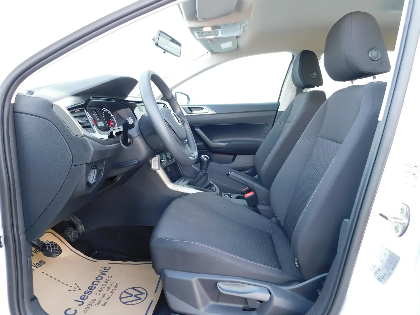 08035 volkswagen polo 1.0 tsi comfortline - slika 8
