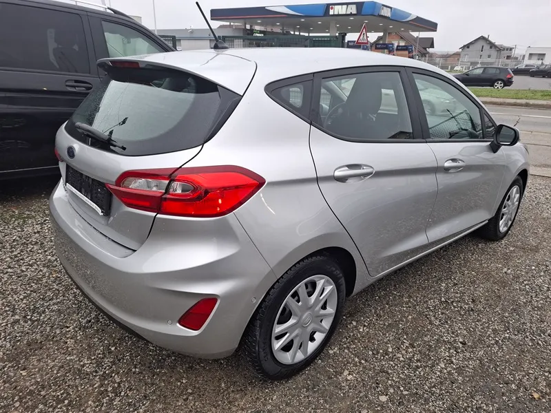 ford fiesta 1,0 ecoboost*100ks*climatronic*navigacija*park.kamera* - slika 4