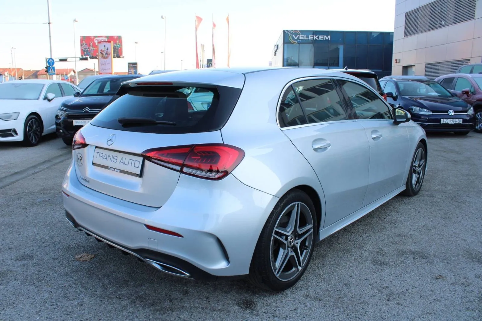 mercedes-benz klasa a 220d amg automatik *led, navigacija, kamera* - slika 5