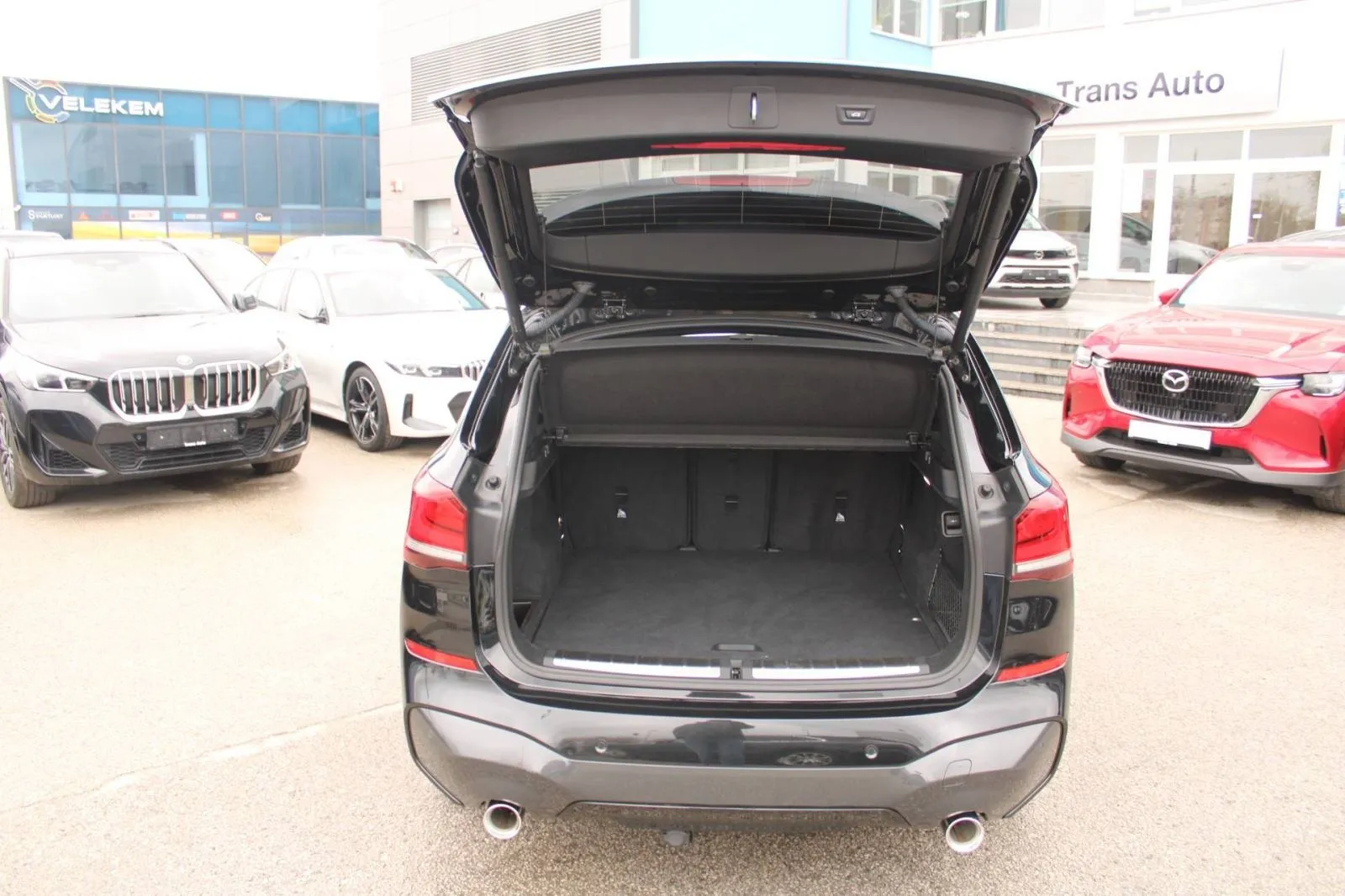 bmw x1 20d xdrive m paket automatik *led, navigacija* - slika 10