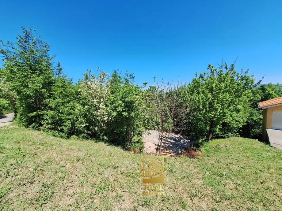 istra, zagorje, građ. zemljište 561 m2 sa otvorenim pogledom na more - slika 2