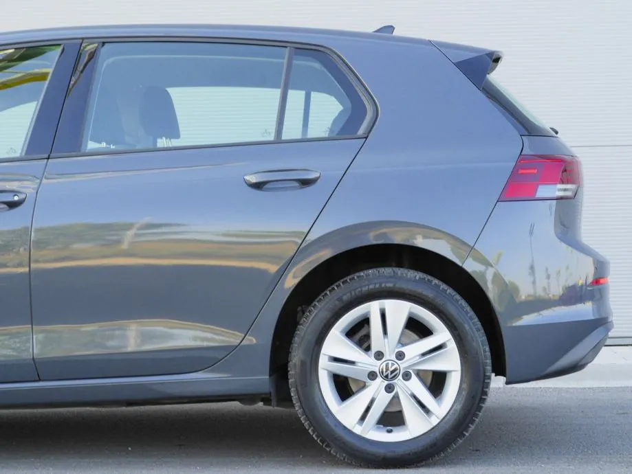 vw golf 8 2,0 tdi | navi | autom. klima | jamstvo | - slika 3