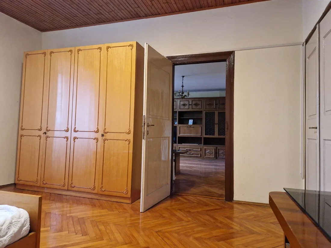 pazin, odlična lokacija, stan na 1. katu, 52,47m2, nije etažirano! - slika 5